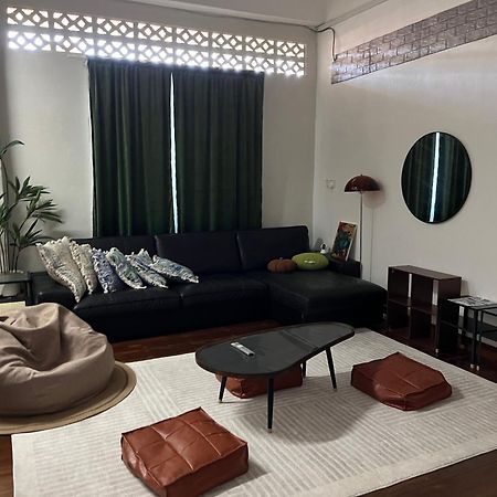 La Wood Homestay Near Kuala Besut Jetty Exterior foto